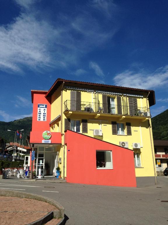 Hotel Ristorante Camoghe Isone Екстер'єр фото